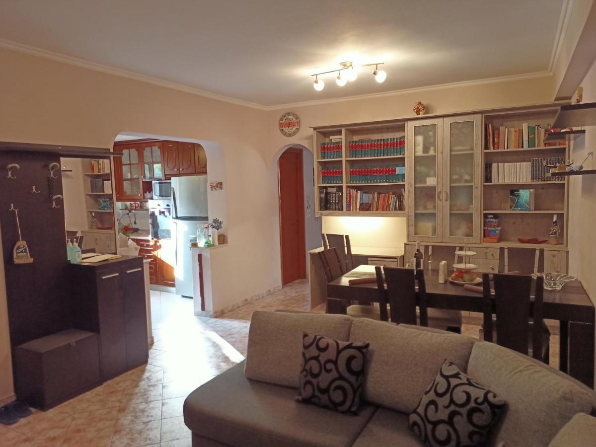 Green Apartment Argostolion Dış mekan fotoğraf